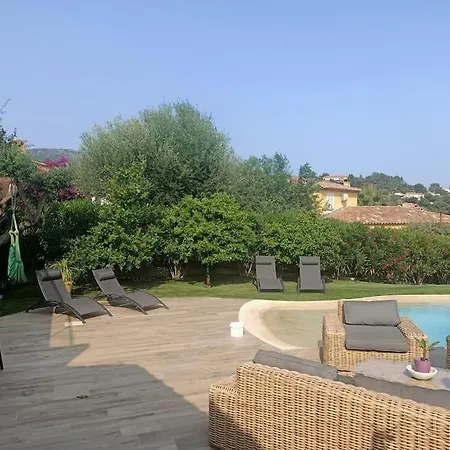 Jolie Avec Vue Bormes-les-Mimosas