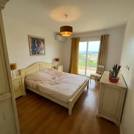 Jolie Avec Vue * Bormes-les-Mimosas